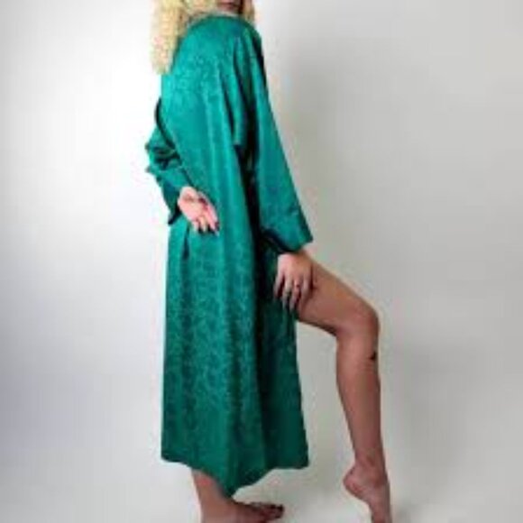 Sold on ET Victoria Secret Vintage Gold Label Emerald Green Sateen Robe - Picture 1 of 12